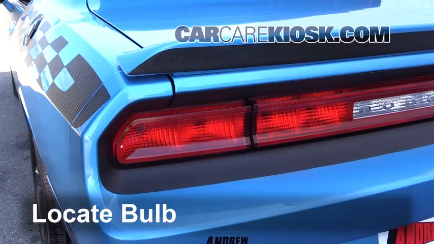 2009 Dodge Challenger SE 3.5L V6 Lights